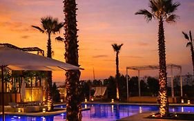 Whisper Hotel